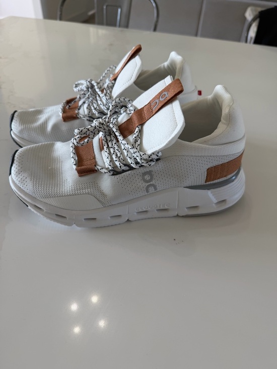 On Running Shoes - On Running White Sneakers with Copper Accents